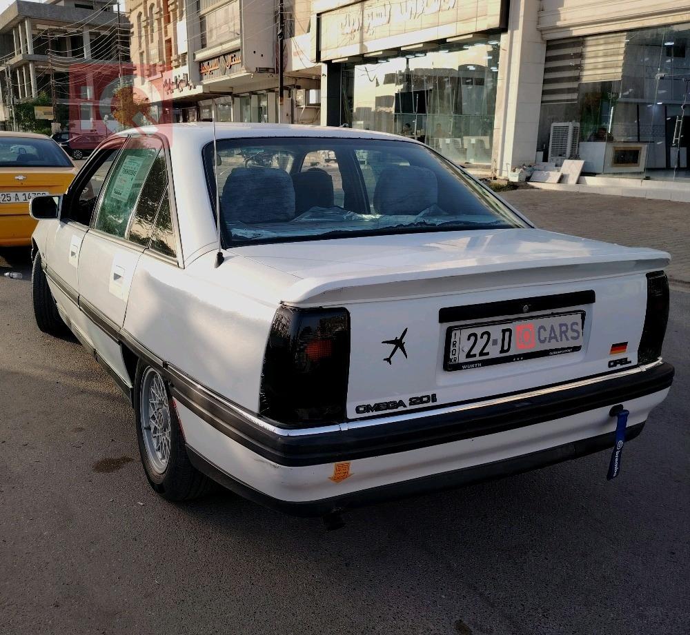 اوبل أوميغا